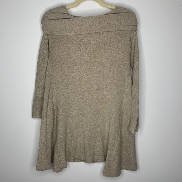 UMGEE Off Shoulder Oatmeal Sweater Tunic Sz S - Picture 7 of 9
